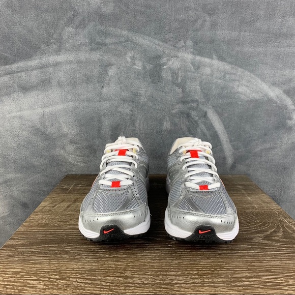 NEW Nike Dart 7 - Picture 2 of 8